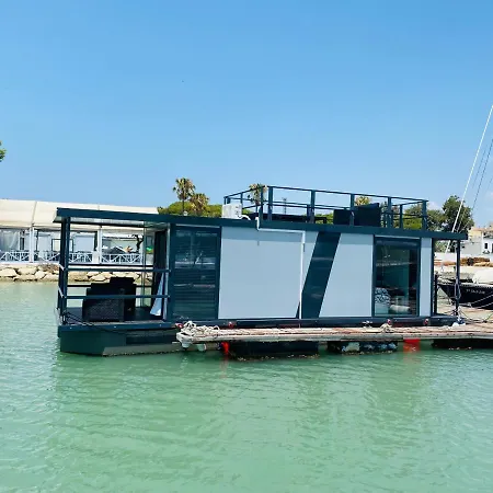 Botel Houseboat Cadiz El Puerto - Casa Flotante El Puerto de Santa Maria